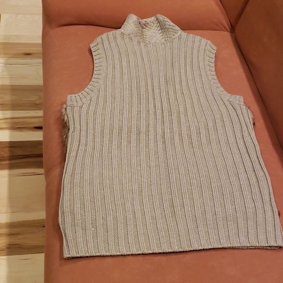 DONATED - Picture 3 of 3